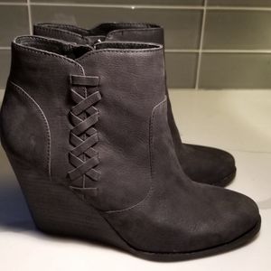 Jessica Simpson Women's CHAREE  Ankle Bootie Black Size 7 (37)